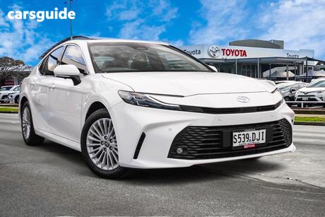 White 2025 Toyota Camry Sedan Ascent Sport Hybrid