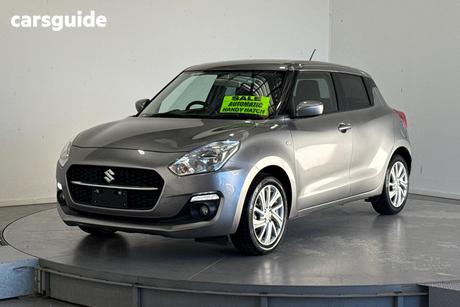 Silver 2023 Suzuki Swift Hatchback Gl Navi