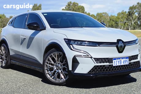 Grey 2024 Renault Megane E-Tech Wagon Techno Ev60