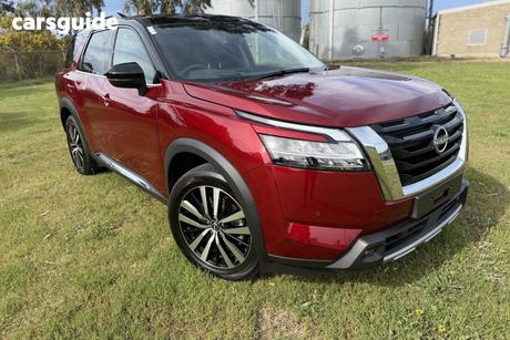 Red 2024 Nissan Pathfinder Wagon Ti-L (4Wd)