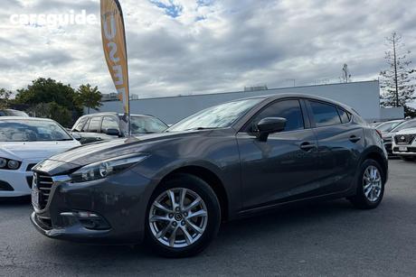 Grey 2016 Mazda 3 Hatchback Maxx