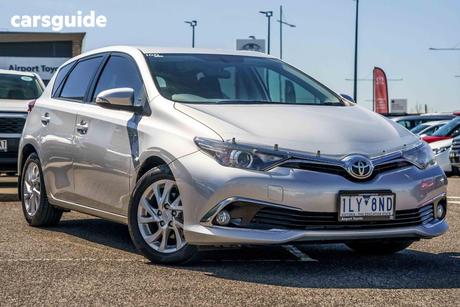 Silver 2017 Toyota Corolla Hatchback Ascent Sport