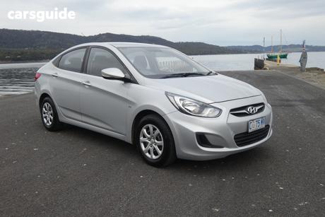 2012 Hyundai Accent Sedan Active