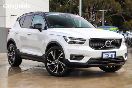 White 2019 Volvo XC40 Wagon T5 R-Design (Awd)