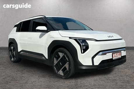 White 2025 Kia Ev3 Wagon Earth Fwd Lr Subtle Grey