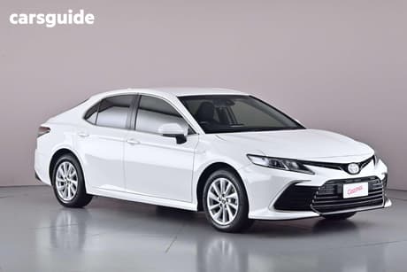 White 2024 Toyota Camry Sedan Ascent Hybrid