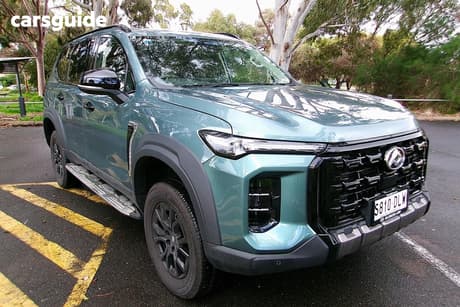 Green 2025 LDV D90 Wagon Executive (4Wd)