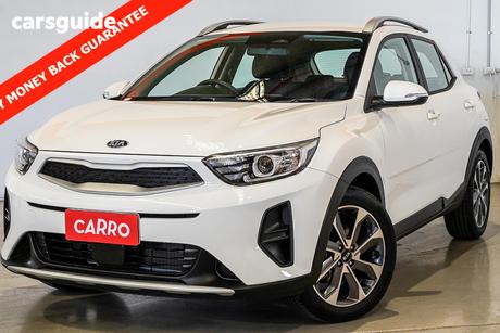 White 2021 Kia Stonic Wagon Sport