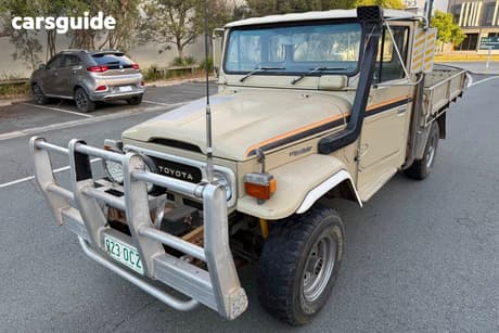Beige 1981 Toyota Landcruiser Ute Tray