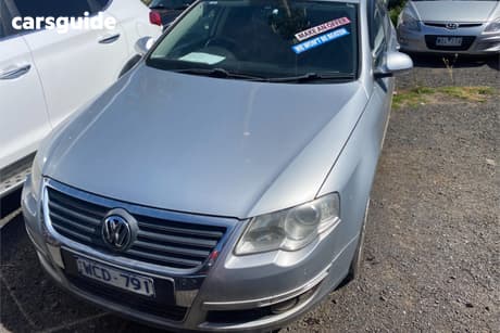 Silver 2007 Volkswagen Passat Sedan 3.2 V6 Fsi