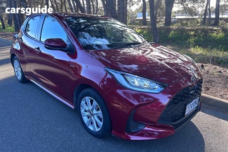 Red 2024 Toyota Yaris Hatchback Sx Hybrid