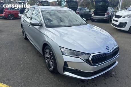 Silver 2025 Skoda Octavia Wagon Select 110Tsi