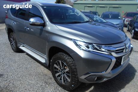 Grey 2017 Mitsubishi Pajero Sport Wagon Gls (4X4) 7 Seat