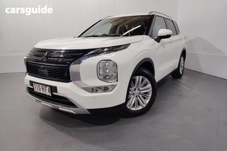 White 2024 Mitsubishi Outlander Wagon Ls 7 Seat (2Wd)