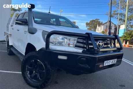 Black 2017 Toyota Hilux Dual Cab Chassis Sr (4X4)