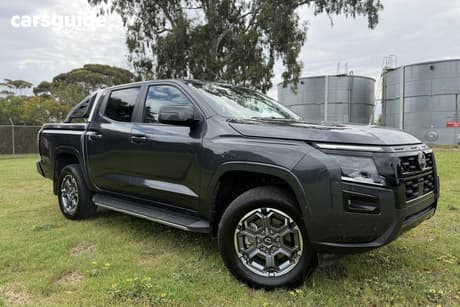 Grey 2025 Nissan Navara Dual Cab Pick-up St-X (4X4) Leather/Sunroof