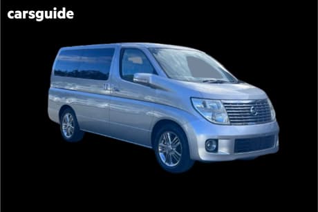 Silver 2005 Nissan Elgrand SUV E51