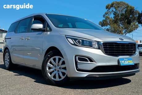 Silver 2019 Kia Carnival Wagon S