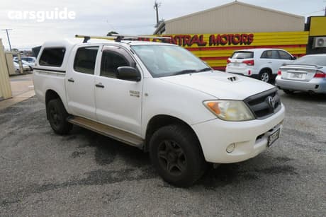 White 2006 Toyota Hilux Dual Cab Pick-up Sr (4X4)