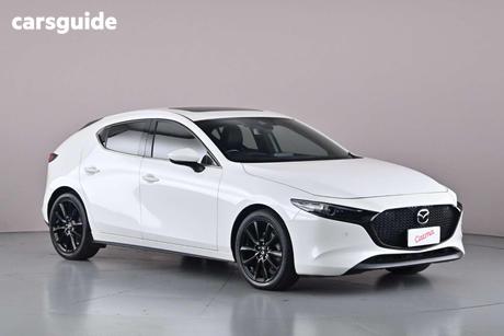 White 2020 Mazda 3 Hatchback G25 Astina