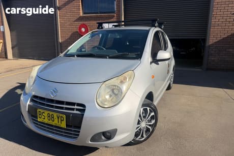 Silver 2011 Suzuki Alto Hatchback Gl