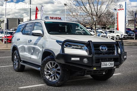 White 2021 Toyota Fortuner Wagon Crusade