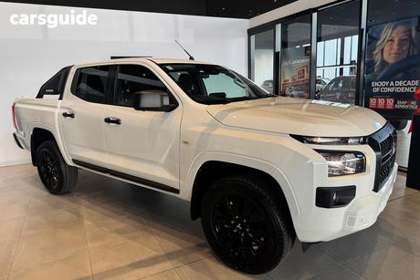 White 2026 Mitsubishi Triton Double Cab Pick Up Glx-R