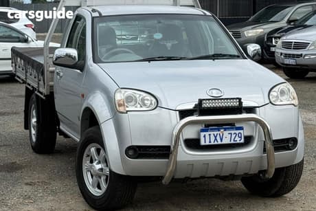 Silver 2010 Great Wall V240 Cab Chassis (4X4)