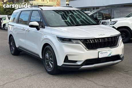 White 2022 Kia Carnival Wagon S