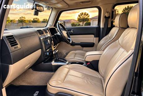 Black 2008 Hummer H3 Wagon Luxury