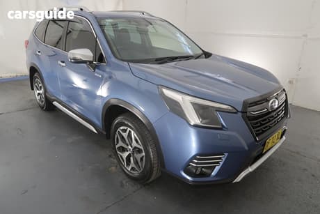 Blue 2023 Subaru Forester Wagon Hybrid L (Awd)