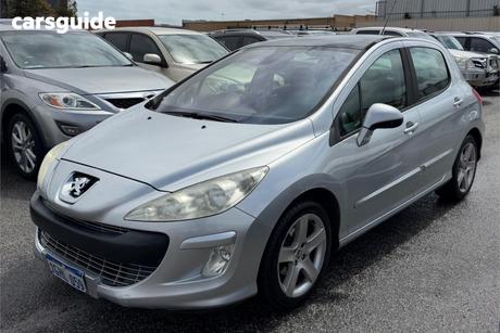 Silver 2009 Peugeot 308 Hatchback Xse