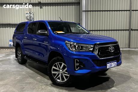 Blue 2018 Toyota Hilux Double Cab Pick Up Sr5 (4X4)