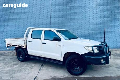 White 2009 Toyota Hilux Dual Cab Pick-up Sr (4X4)