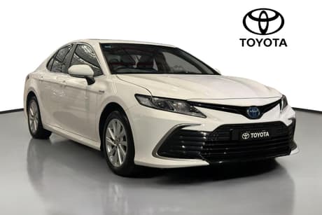 White 2024 Toyota Camry Sedan Ascent