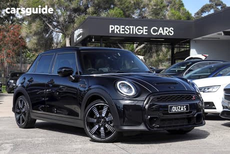 Black 2023 Mini Cooper Hatchback S Mini Yours 5D Hatch