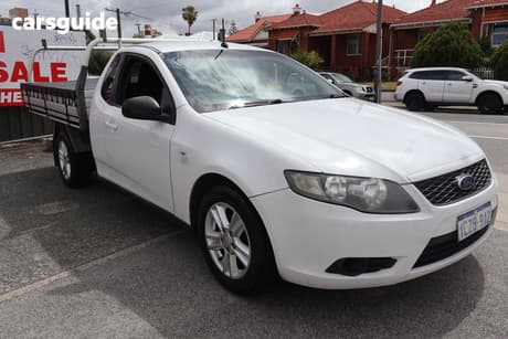 White 2008 Ford Falcon Cab Chassis Xl