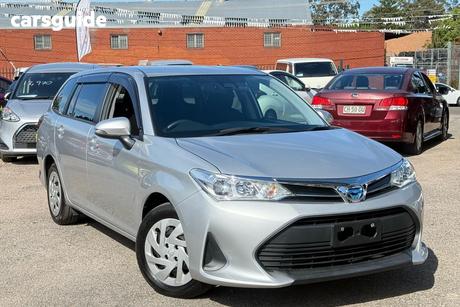 Silver 2021 Toyota Corolla SUV FIELDER HYBRID EX