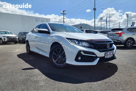 White 2020 Honda Civic Hatchback Vti