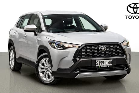 Silver 2024 Toyota Corolla Cross Wagon Gx 2Wd Hybrid