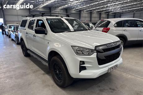 White 2022 Isuzu D-MAX Crew Cab Utility Sx (4X2) High-Ride