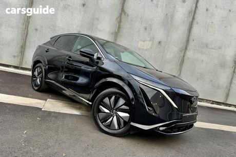 Black 2025 Nissan Ariya Wagon Advance