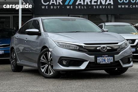 Silver 2016 Honda Civic Sedan VTI-LX MY16