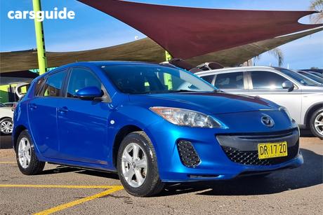 Blue 2013 Mazda 3 Hatchback Neo