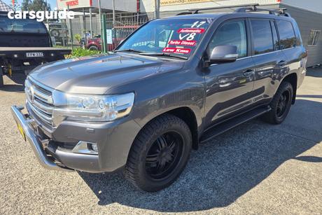 Grey 2016 Toyota Landcruiser Wagon Vx (4X4)