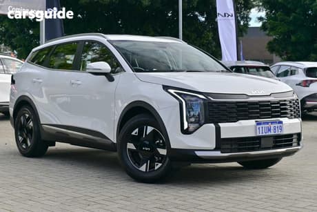 White 2025 Kia Sportage Wagon S (Fwd)