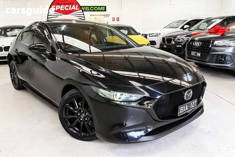 Black 2022 Mazda 3 Hatchback G25 Astina