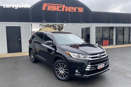 Black 2017 Toyota Kluger Wagon Grande (4X2)