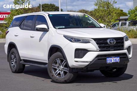 White 2025 Toyota Fortuner Wagon Gx
