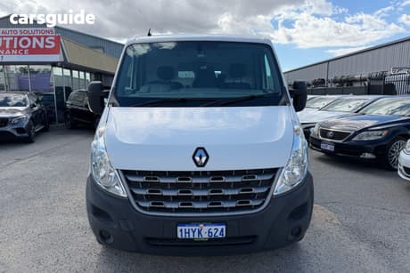 White 2014 Renault Master Van Swb Low